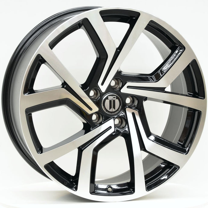 CLUB 18x8 ET45 5/112 Black Machined
