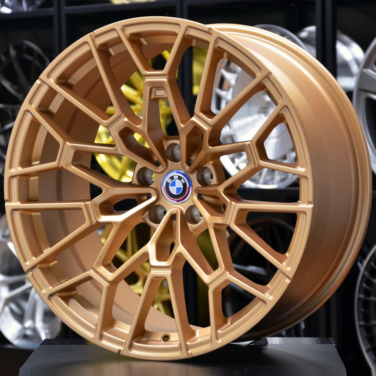 Load image into Gallery viewer, Forged BM32 Satin Champagne 20 Inch Staggered Wheels - BMW M3 M4 G80 G81 G82