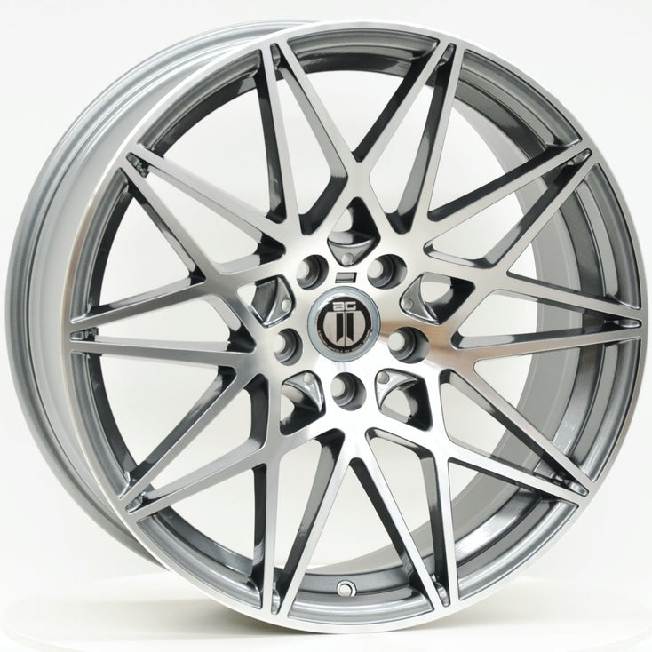 Load image into Gallery viewer, GT 19 Inch Staggered ET35 Grey Machined