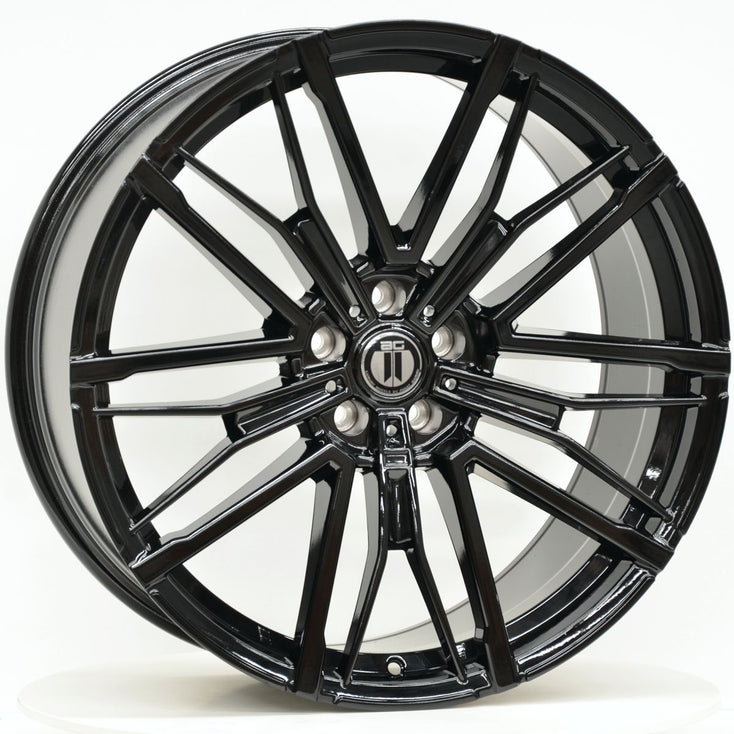Load image into Gallery viewer, RF22 21 Inch Staggered ET27 5/112 Gloss Black