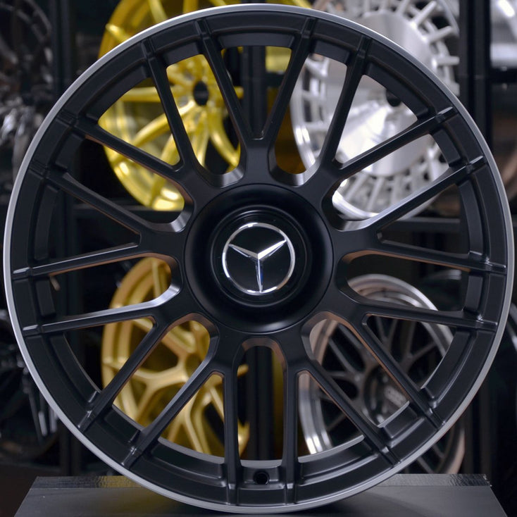 Load image into Gallery viewer, Forged MB135 Black Machined Lip 19/20 Inch Staggered Wheels - Mercedes C63 AMG Coupe C205