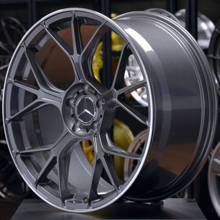 Load image into Gallery viewer, Forged MB165 Grey Machined Lip 20 Inch Staggered Wheels - Mercedes C63 AMG W206