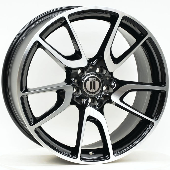 AM430 19 Inch Staggered ET42 Black Machined Face