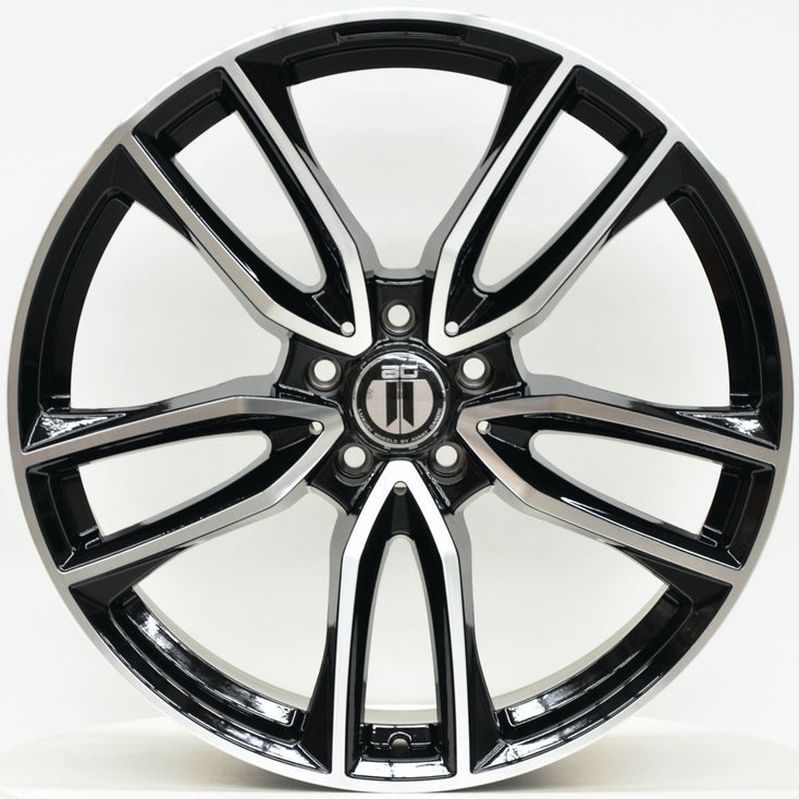 Load image into Gallery viewer, AM612 19 Inch Staggered Black Machined Face - AMG C43 Fitment