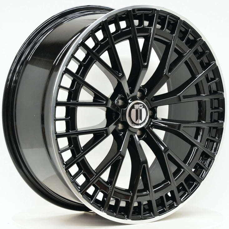 Load image into Gallery viewer, AM640 22 Inch Staggered ET35 Black Machined Lip