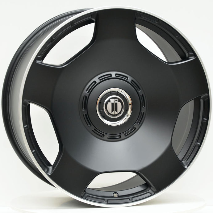 AM698 22x9.5 ET22 5/130 Black Machined Lip