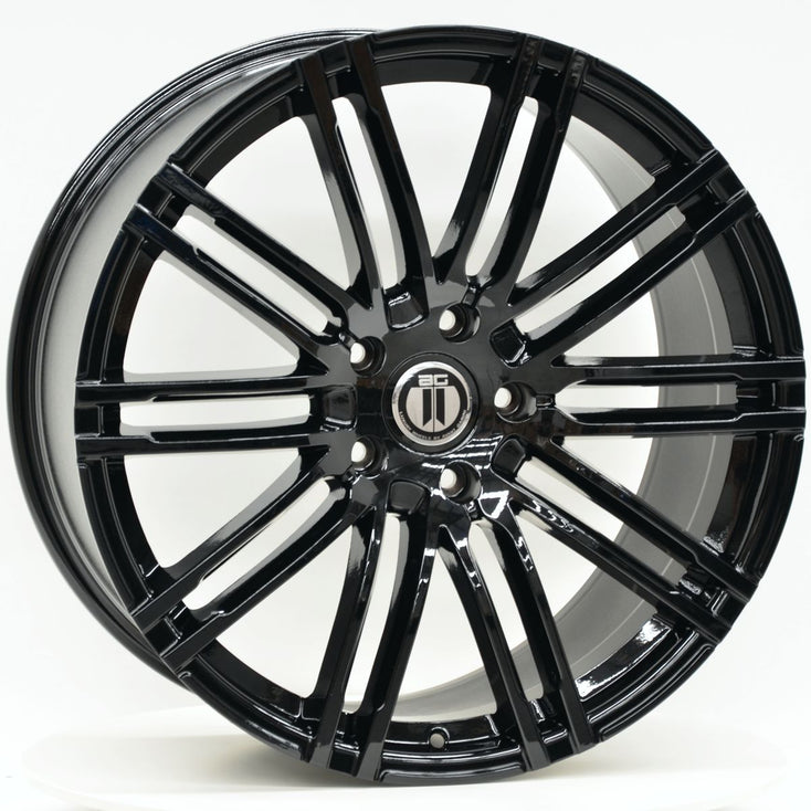Load image into Gallery viewer, K10 21 Inch Staggered Gloss Black Wheels - PORSCHE MACAN