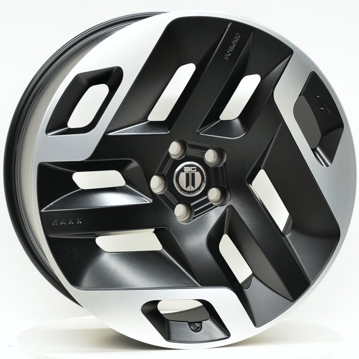 Load image into Gallery viewer, TITAN 22x9.5 5/120 Black - LAND ROVER DISCOVERY / DEFENDER