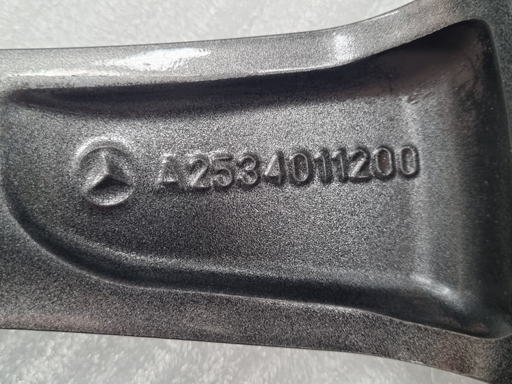 Load image into Gallery viewer, Genuine Mercedes Benz GLC250 X253 20 Inch Wheels Set of 4