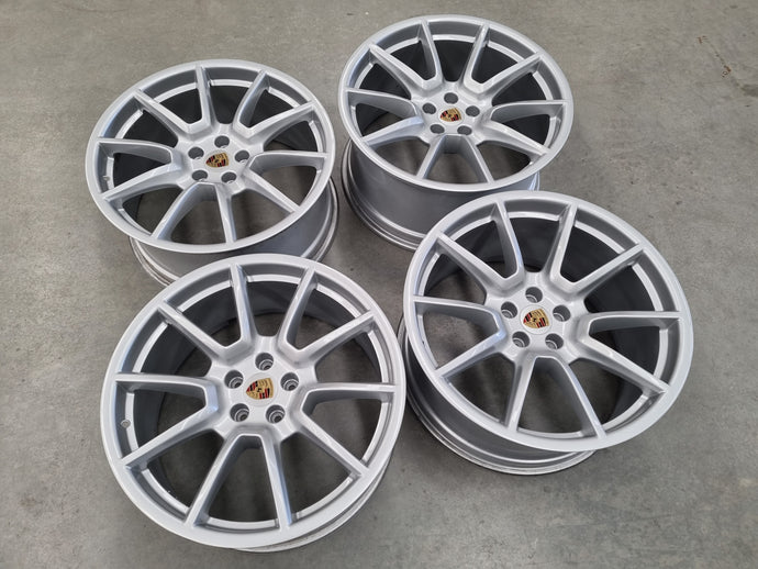 Genuine Porsche Macan S Silver 20 Inch Wheels Set of 4