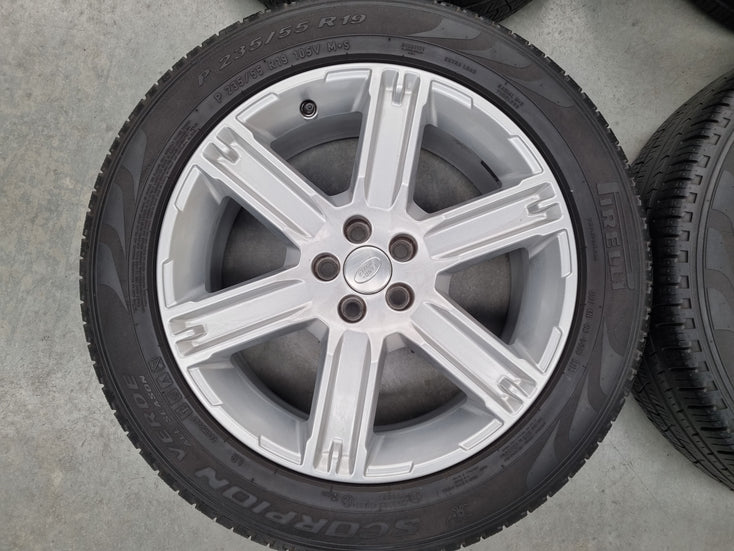 Load image into Gallery viewer, Genuine Range Rover Evoque BJ32 19 Inch Wheels and Tyres Set of 4