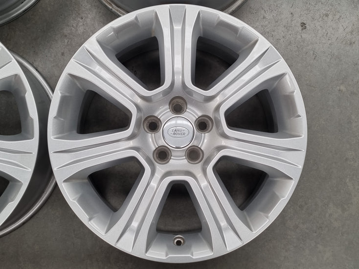 Load image into Gallery viewer, Genuine Range Rover Evoque GJ32 18 Inch Alloy Wheels Set of 4
