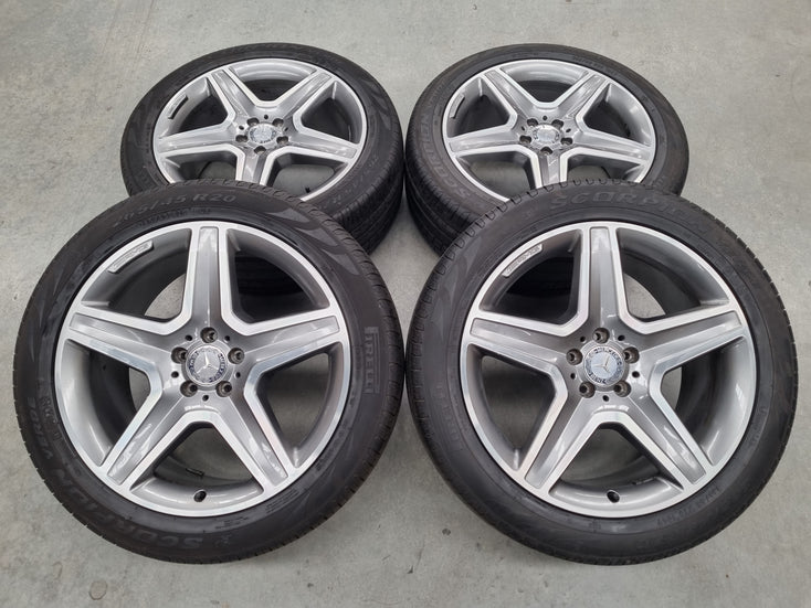 Load image into Gallery viewer, Genuine Mercedes Benz GLE350 AMG 20 Inch Wheels and Tyres Set of 4