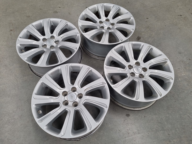 Load image into Gallery viewer, Genuine Range Rover Evoque FK72 18 Inch Alloy Wheels Set of 4