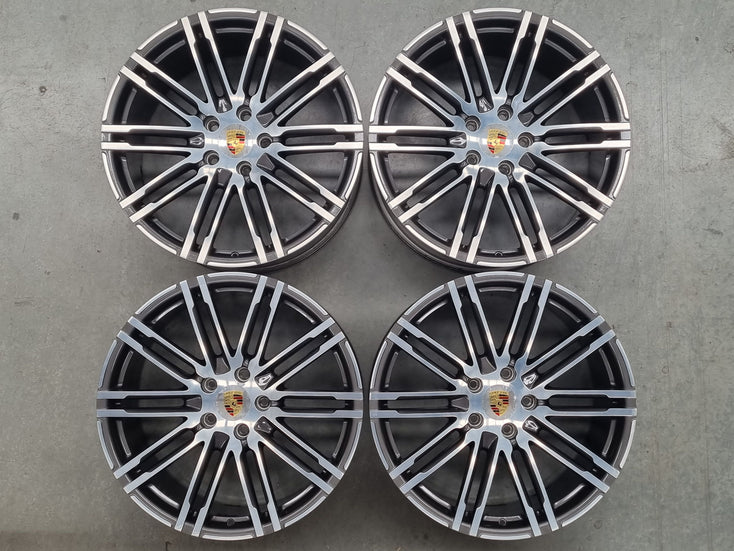 Load image into Gallery viewer, Genuine Porsche Cayenne Turbo 21 Inch Wheels Set of 4