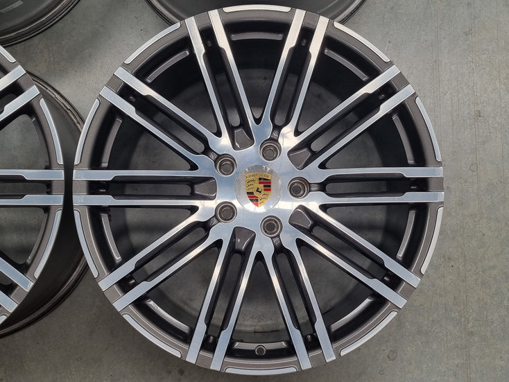 Load image into Gallery viewer, Genuine Porsche Cayenne Turbo 21 Inch Wheels Set of 4