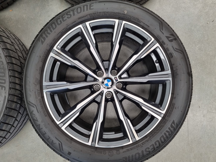 Load image into Gallery viewer, Genuine BMW X5 G05 Style M740 20 Inch Wheels and Tyres Set of 4