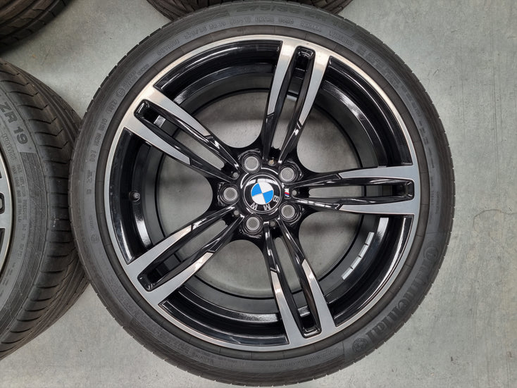 Load image into Gallery viewer, Genuine BMW M3 M4 F80 F82 Style 437M 19 Inch Wheels and Tyres Set of 4