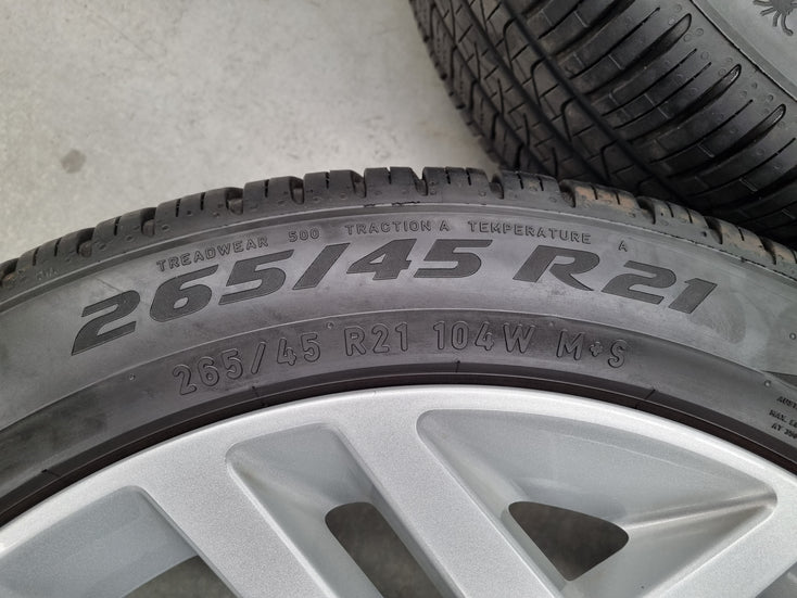Load image into Gallery viewer, Genuine Range Rover Velar Silver 21 Inch Wheels and Tyres Set of 4