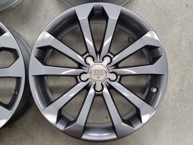 Load image into Gallery viewer, Genuine AUDI 18x8 ET39 5/112 025BM Wheels Set of 4