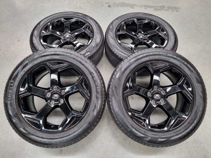 Load image into Gallery viewer, Genuine Range Rover Sport 2021 20 Inch Wheels and Tyres Set of 4
