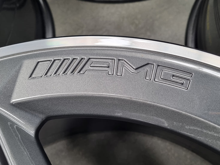 Load image into Gallery viewer, Genuine Mercedes GLE 2021 Model AMG 20 Inch Wheels Set of 4