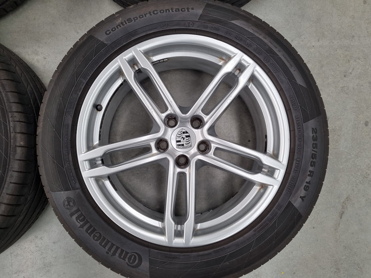 Load image into Gallery viewer, Genuine Porsche Macan S 19 Inch Wheels and Tyres Set of 4