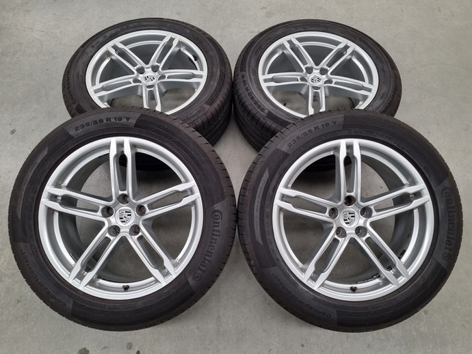 Genuine Porsche Macan S 19 Inch Wheels and Tyres Set of 4
