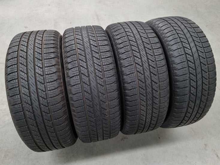 Load image into Gallery viewer, Genuine Land Rover Discovery 4 Silver 19 Inch Wheels and Tyres Set of 4