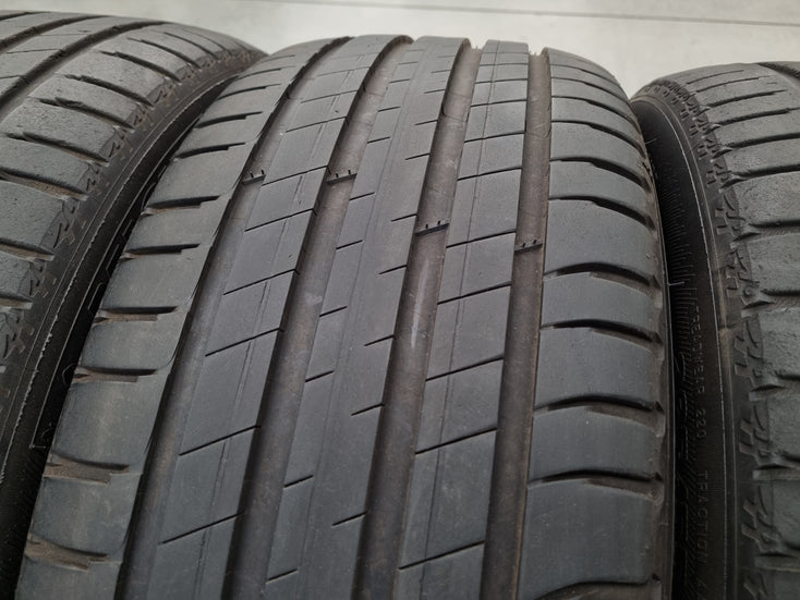 Load image into Gallery viewer, Genuine AUDI Q5 19 Inch Wheels and Michelin Tyres Set of 4