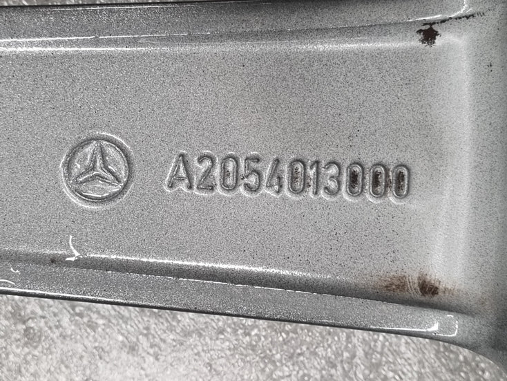 Load image into Gallery viewer, Genuine Mercedes Benz C250 W205 19 Inch Wheels Set of 4