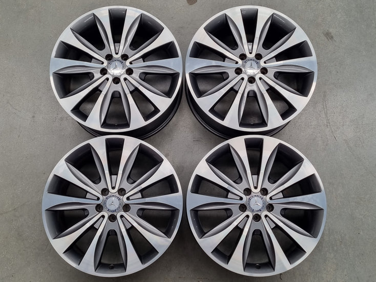 Load image into Gallery viewer, Genuine Mercedes Benz GLS350 20 Inch Wheels Set of 4
