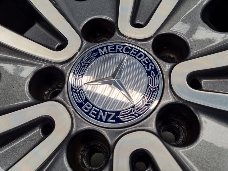 Load image into Gallery viewer, Genuine Mercedes Benz GLS350 20 Inch Wheels Set of 4