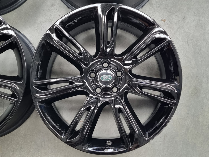 Load image into Gallery viewer, Genuine Range Rover Velar J8A2 20 Inch Black Alloy Wheels Set of 4