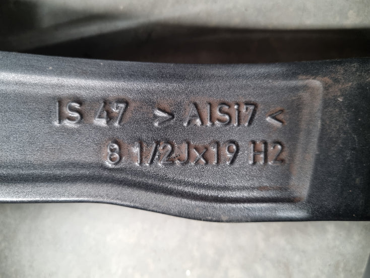 Load image into Gallery viewer, Genuine BMW 3 Series F30 Style 704M 19 Inch Wheels and Tyres Set of 4