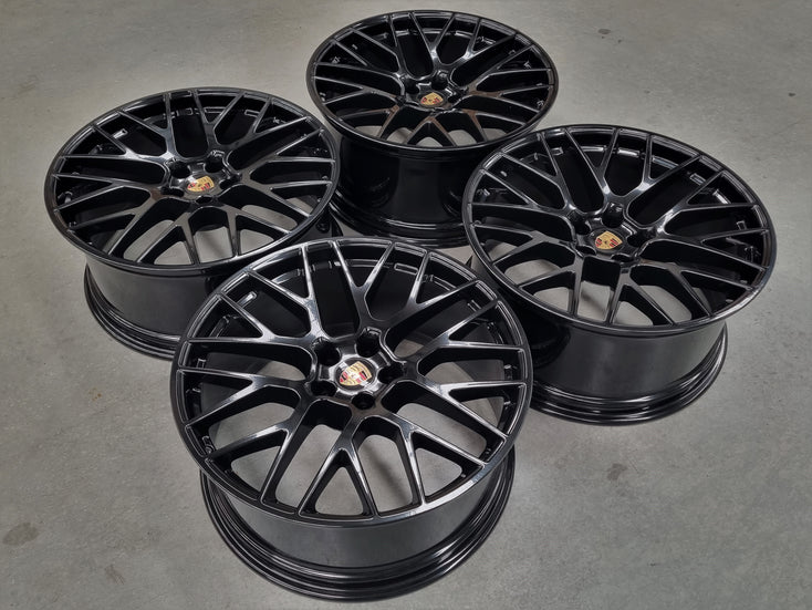 Load image into Gallery viewer, Genuine Porsche Macan 2021 Model 21 Inch Black Spyder Wheels Set of 4