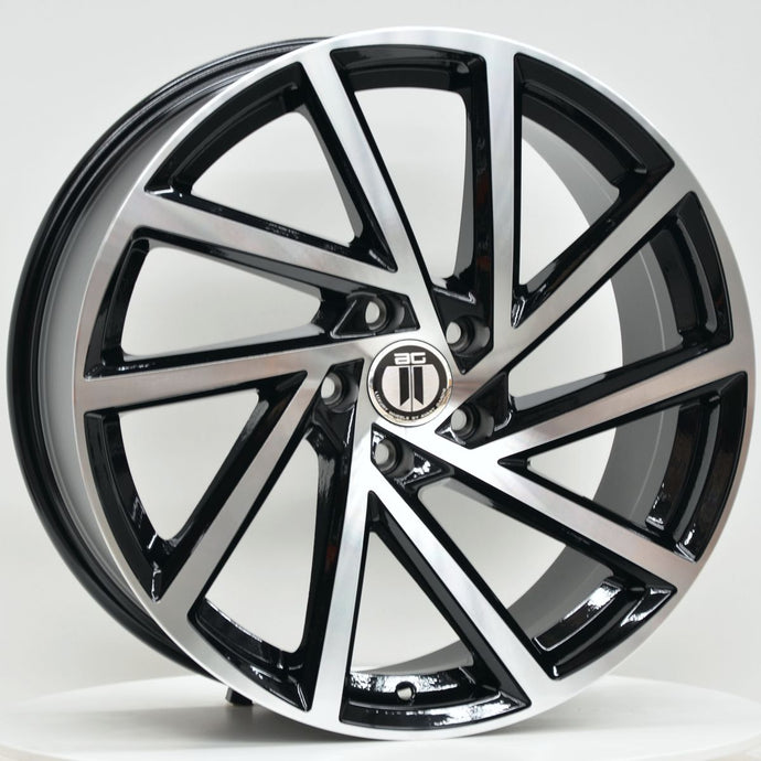 FAN 18x8 ET45 5/112 Black Machined