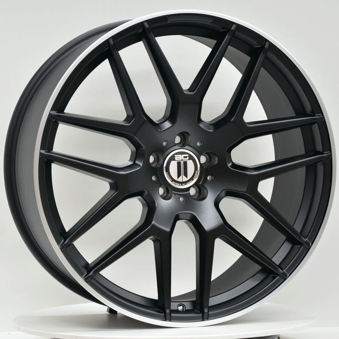 AM638 22x10 ET45 5/130 Black Machined Lip