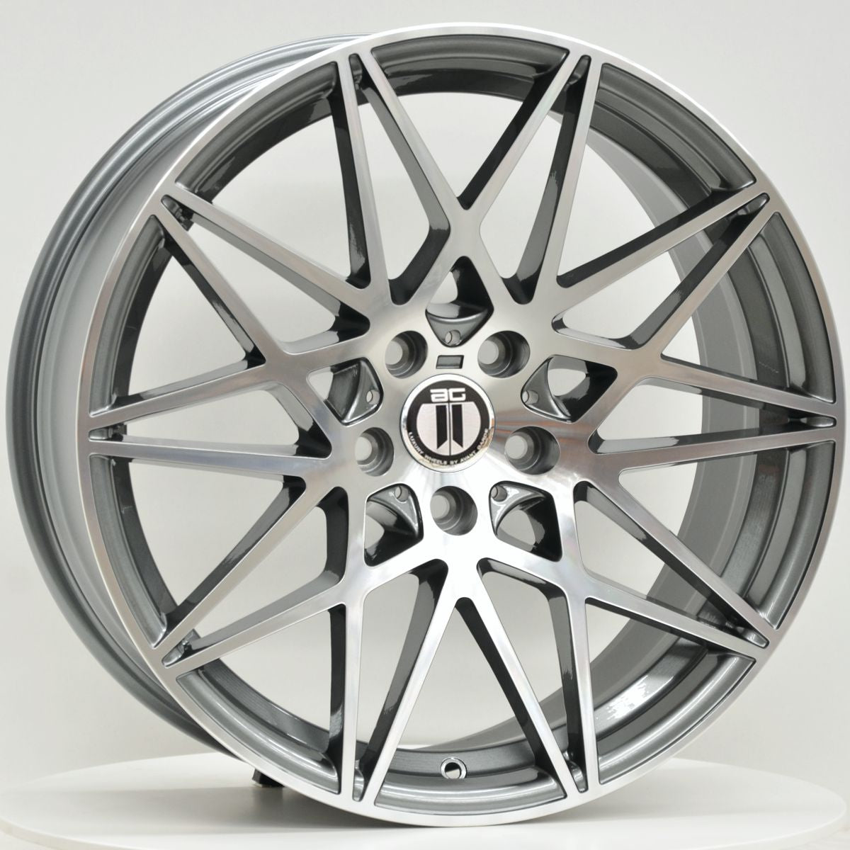 Load image into Gallery viewer, GT 19 Inch Staggered ET35 Grey Machined
